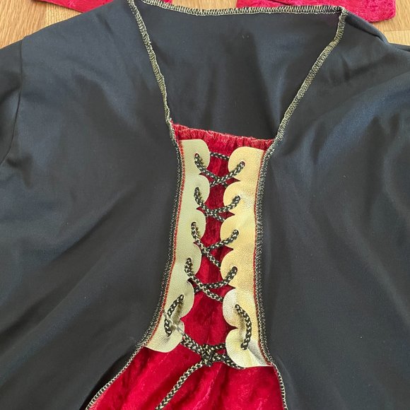 Rubies Gothic Vampiress Dress and Collar Girls Medium Size 8-10 for 5-7 Year Old - Picture 4 of 10